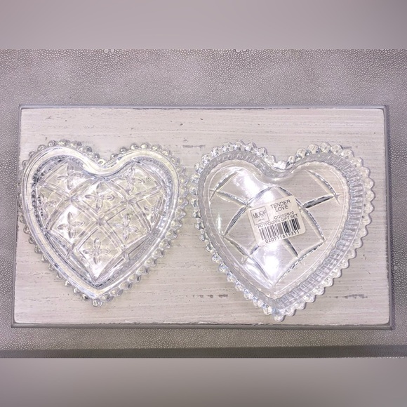 Mikasa Vintage Tender Love Heart Potpourri holder crystal Trinket box with lid - Picture 2 of 9